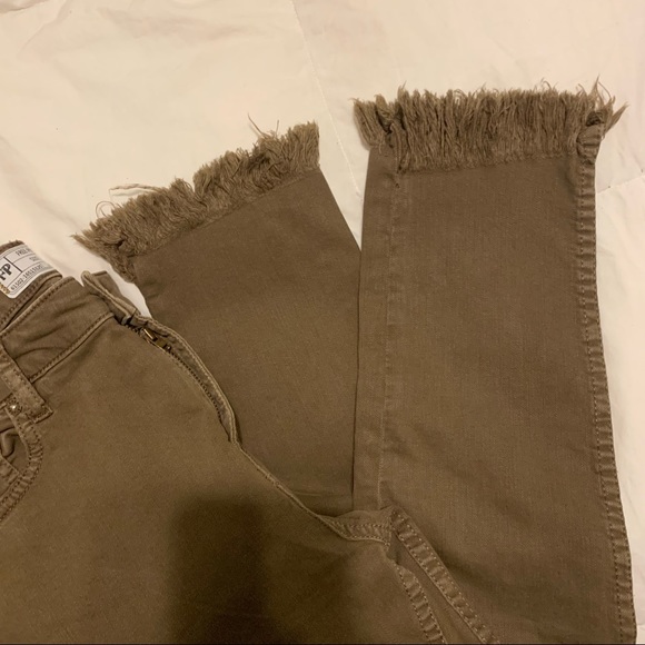 Free People Raw Hem Jeans - Picture 4 of 4